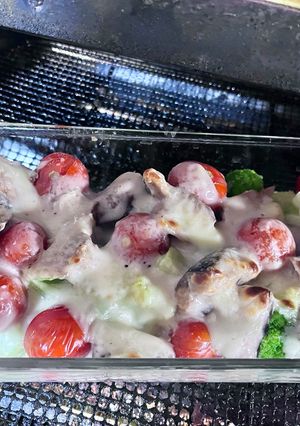 ブロッコリーとトマトとサバ缶のチーズ焼き-レシピのメイン写真