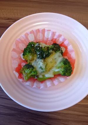 絶品♪ブロッコリーのチーズ焼き-レシピのメイン写真