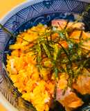 お惣菜丼●一口焼き鮭＆玉子そぼろ丼