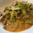 ご飯が進む!豚肉のココナッツ煮