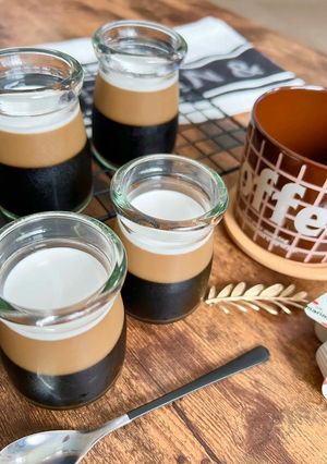 コーヒー牛乳でつくる2色のコーヒーゼリー-レシピのメイン写真