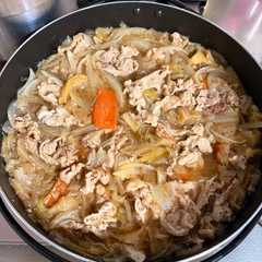 รูปของ すき焼きリメイク牛丼 or 肉じゃが