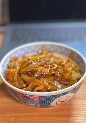 ヤンニョム豚丼-レシピのメイン写真
