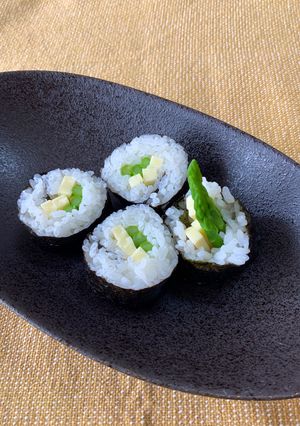 アスパラガスとチーズのり巻き-レシピのメイン写真