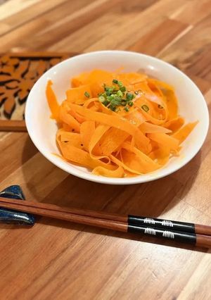包丁要らず！キャロットリボンの和風サラダ-レシピのメイン写真