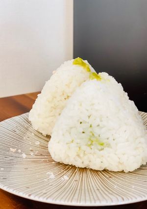 アボカド醤油おにぎり-レシピのメイン写真