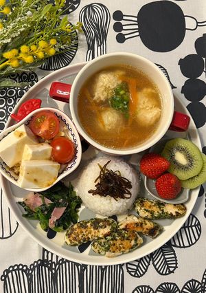 米粉で作るふわふわ鶏団子はるさめスープ-レシピのメイン写真