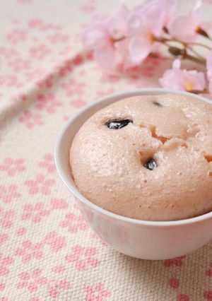 桜の香りの黒豆蒸しパン-レシピのメイン写真