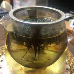 A picture of よもぎ茶.
