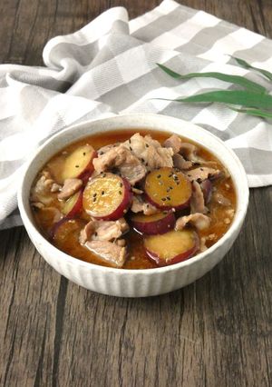 豚肉とサツマイモのみそ煮-レシピのメイン写真