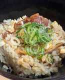焼き鳥缶とそうめんつゆで簡単　鶏めし