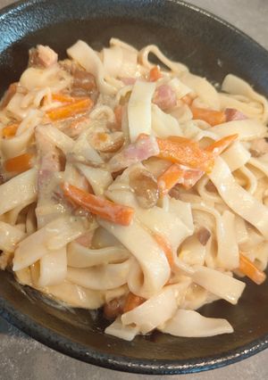 なめことベーコンの卵とじうどん-レシピのメイン写真