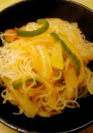 簡単昼食　ナポリタン風焼きビーフン-レシピのメイン写真