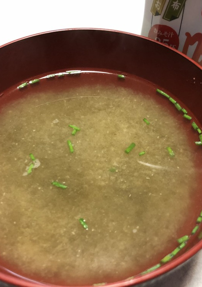 とろろ昆布の味噌汁-レシピのメイン写真
