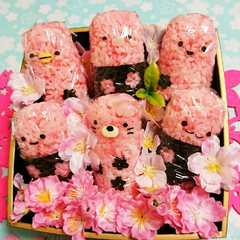 รูปของ すみっこぐらしお花見バージョン