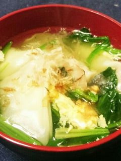 簡単美味!ほうれん草とワンタンの卵スープ-レシピのメイン写真