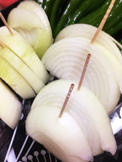 焼肉・BBQの玉ねぎこれでバラけません!-レシピのメイン写真