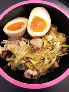 ピリ辛ネギダレチャーシュー丼-レシピのメイン写真