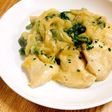 コーンスープで鶏胸肉のクリーム煮