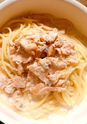 鮭とアラ出汁味噌のクリームパスタ-レシピのメイン写真