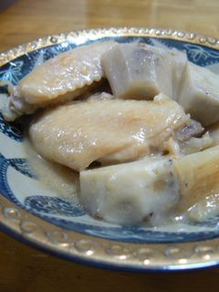鶏手羽先と里芋の味噌煮-レシピのメイン写真
