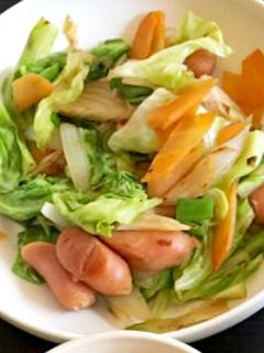 ウインナーと春キャベツの野菜炒め-レシピのメイン写真