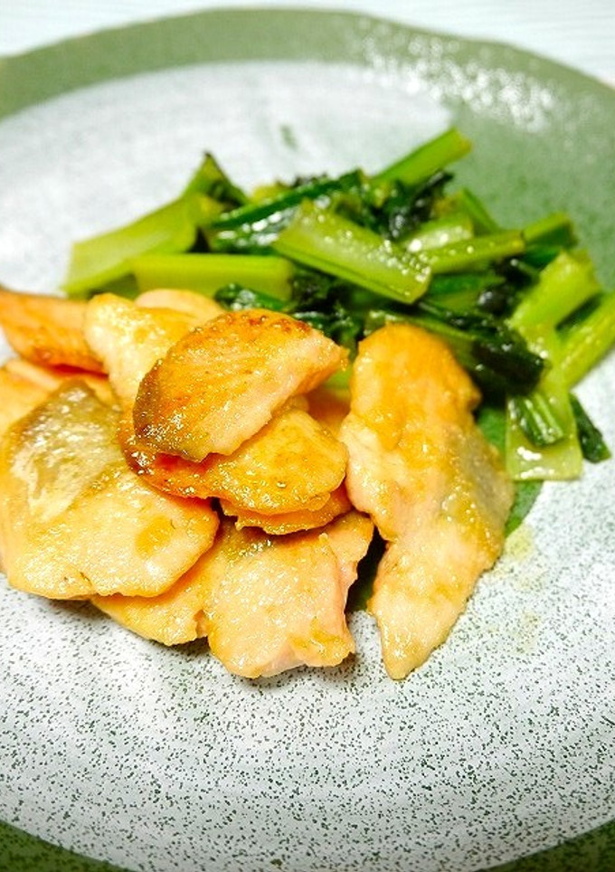 簡単！銀鮭ムニエルと小松菜の醤油炒め-レシピのメイン写真
