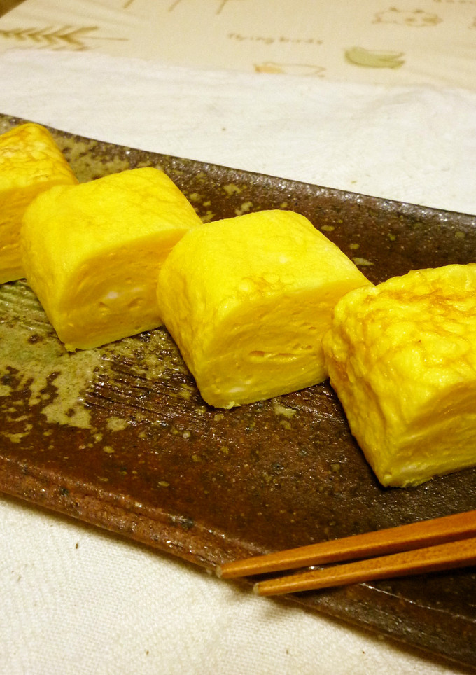 冷めてもふんわりコクうま♪マヨ卵焼き♪-レシピのメイン写真
