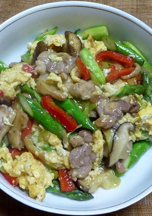 鶏肉とグリーンアスパラのふんわり玉子炒め-レシピのメイン写真