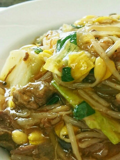 電気圧力鍋で牛筋肉のピリ辛スープ餡掛け丼-レシピのメイン写真