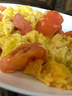 甘くない固いトマトを使って、卵の中華炒め-レシピのメイン写真