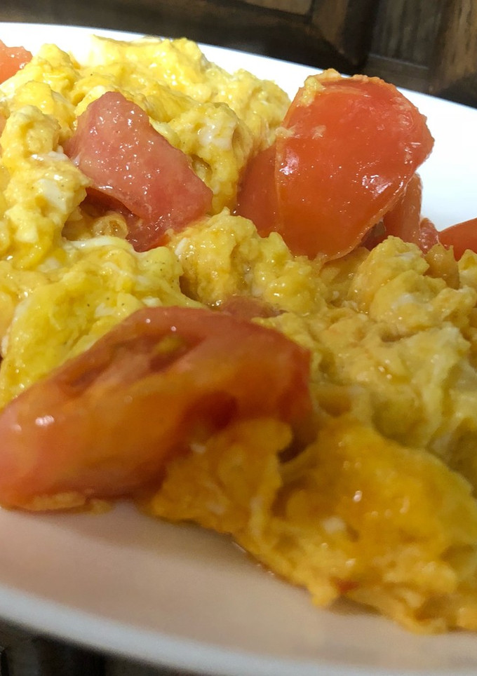 甘くない固いトマトを使って、卵の中華炒め-レシピのメイン写真