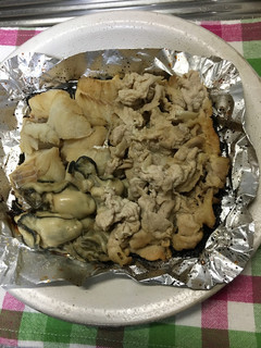 牡蠣と鱈と豚肉の液体味噌のホイル焼き!-レシピのメイン写真