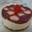 いちごのレアチーズケーキ