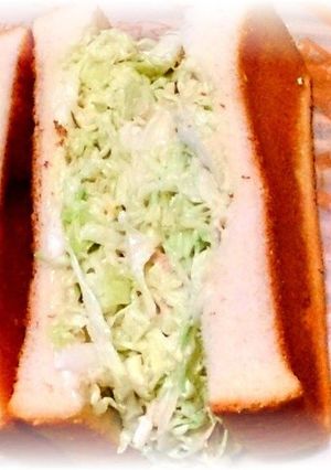 甘く柔らかなキャベツたっぷりサンドイッチ-レシピのメイン写真