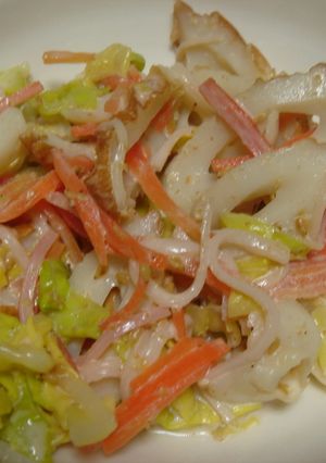 混ぜるだけ♪ちくわと野菜のゴマドレ和え-レシピのメイン写真