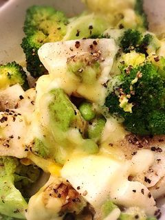 ブロッコリーと長いものマヨチーズ焼き-レシピのメイン写真