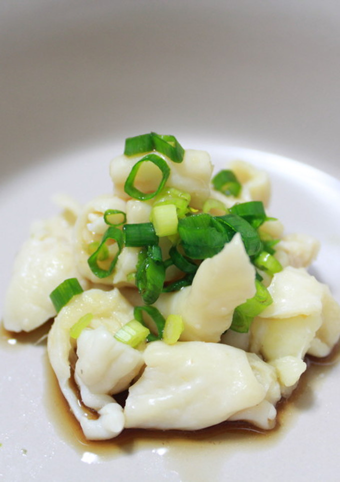 余った鶏肉の皮で簡単おつまみ！鶏皮ポン酢-レシピのメイン写真