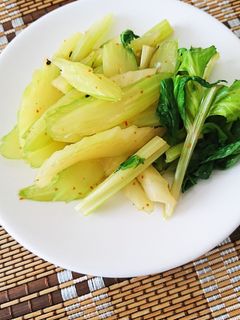 セロリの中華風炒め⭐お弁当おつまみに-レシピのメイン写真