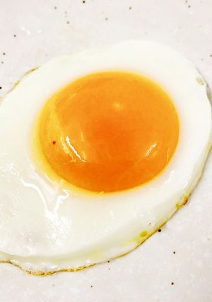 ⭐️ 綺麗で簡単に出来る目玉焼き!⭐️-レシピのメイン写真