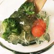 さっぱり簡単!コンソメジュレのサラダ