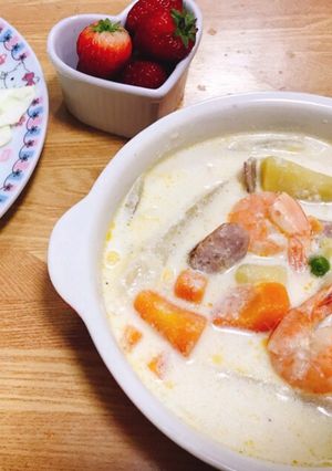 新玉ねぎとエビのスイートクリームシチュー-レシピのメイン写真