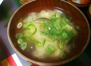 濃厚♡丹波しめじとお豆腐のお味噌汁-レシピのメイン写真