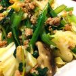春キャベツとそぼろの中華風炒め