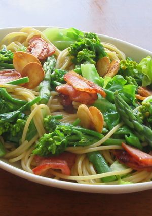 ベーコンと菜の花と春キャベツのパスタ-レシピのメイン写真