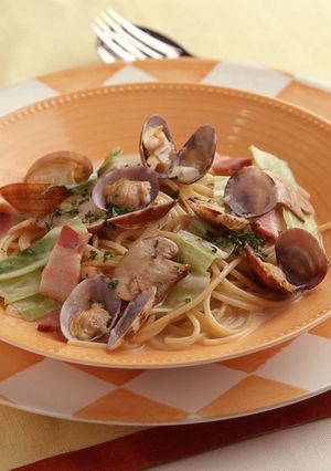 春キャベツとあさりのクリームスパゲティ-レシピのメイン写真