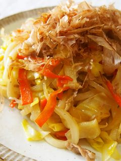シンプル♪焼きうどん♪醤油がこうばしい!-レシピのメイン写真