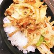 桜エビとあさりの春野菜かき揚げ丼