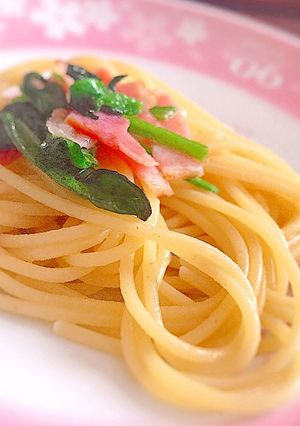 ほうれん草とベーコンのパスタ-レシピのメイン写真