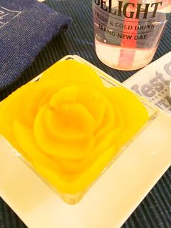 ふんわり食感の黄桃ヨーグルトムース-レシピのメイン写真